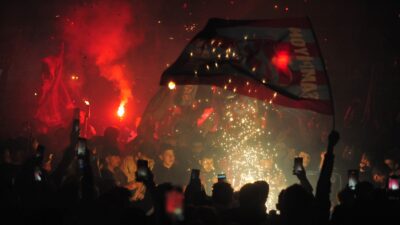 Bursa’da Trabzonsporlu taraftarların şampiyonluk coşkusu