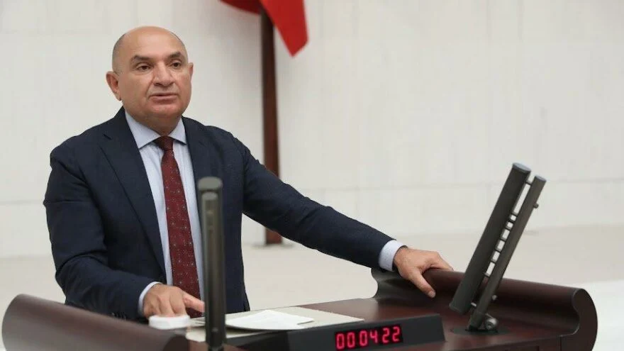 ‘EYT’liye gelince para yok, yandaşa gelince para çok’