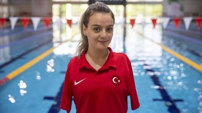 Milli sporcu rekora doymuyor Milli sporcu rekora doymuyor