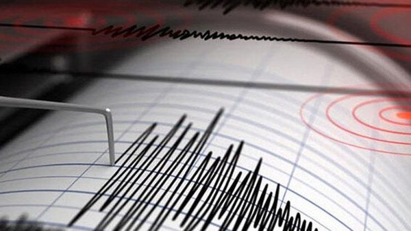 Korkutan deprem! 6.6 şiddetinde sallandı