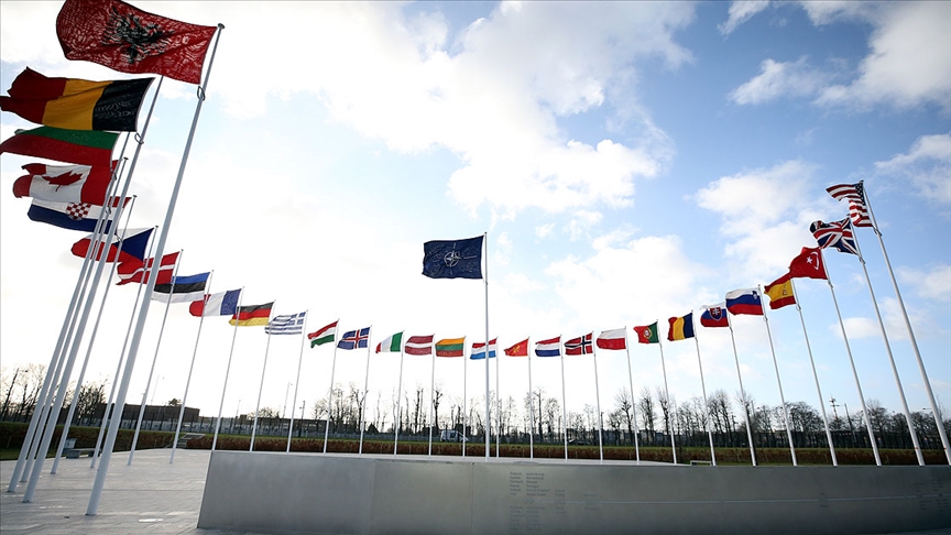 Finlandiya Cumhurbaşkanı: NATO’ya resmi başvuruda bulunacağız