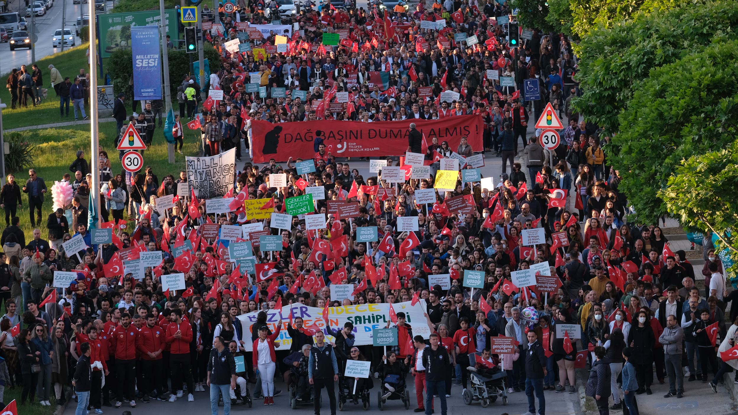 Bursa Nilüfer’de 19 Mayıs coşkusu