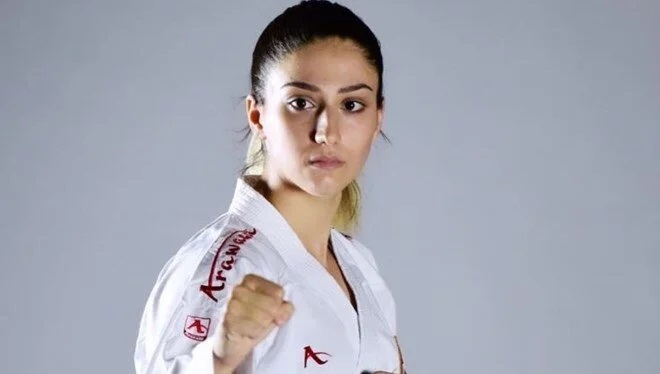 Eda Eltemur’dan altın madalya!