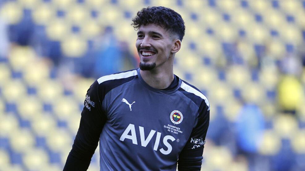 Altay Bayındır için görüşmeler başlıyor