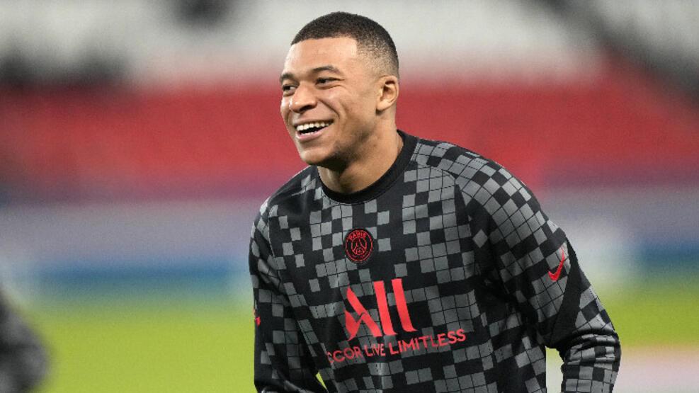 Kylian Mbappe 3 yıllık imza atıyor!