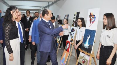 Bursa’da öğrenciler dünyaca ünlü ressamları canlandırdı