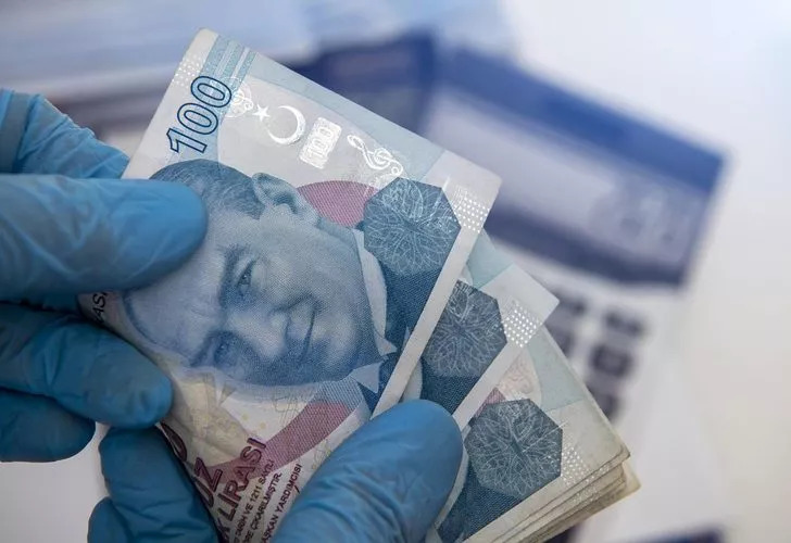 Çalışan herkesi ilgilendiriyor! Ücretsiz izinlerle ilgili flaş karar