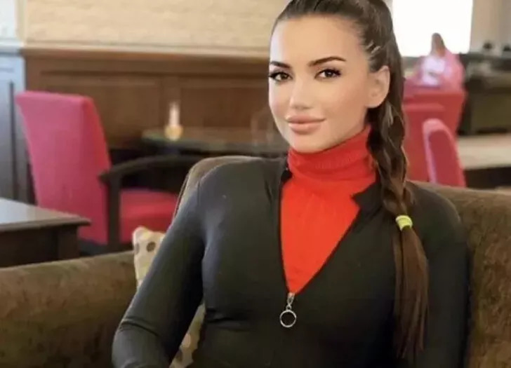 Psikolog Esra Ezmeci’yi şaşkına çeviren fantezi sorusu!