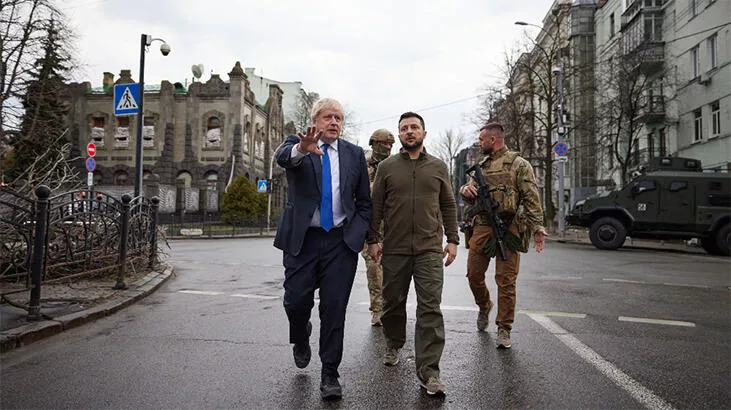 Johnson ve Zelenskiy arasında kritik görüşme! Tahıl ihracatı gündemde