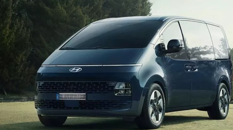 Hyundai Staria 2022 Türkiye fiyatı ve özellikleri