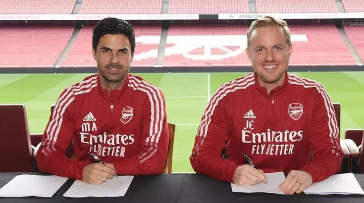 Mikel Arteta’dan 3 yıllık imza Mikel Arteta’dan 3 yıllık imza