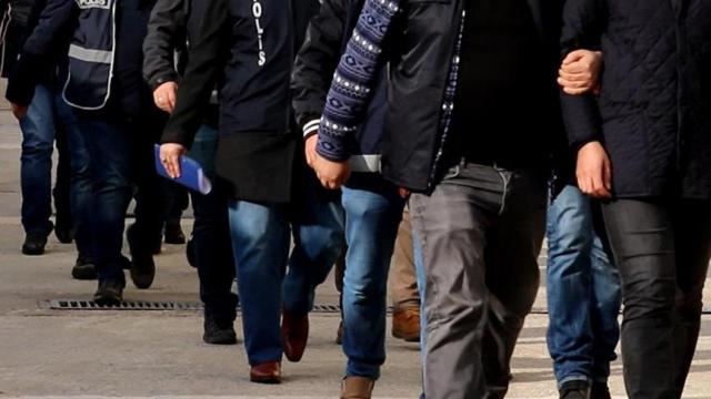 Yunanistan’a kaçarken yakalanan 14 terör şüphelisi tutuklandı