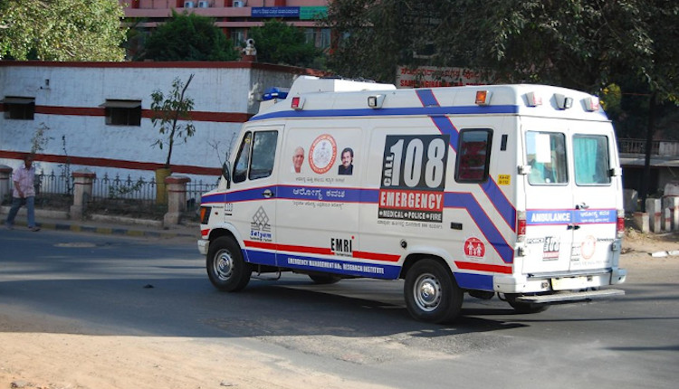 Hindistan’da otobüs kazası: 16 yaralı