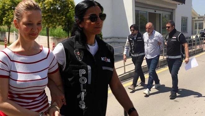 ‘Sıkıysa Yakala’ filmi Adana’da gerçek oldu: 4 gözaltı