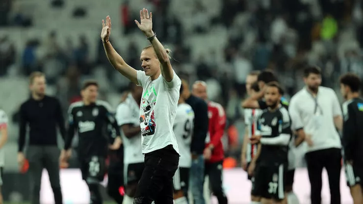 Domagoj Vida Beşiktaş’a veda etti