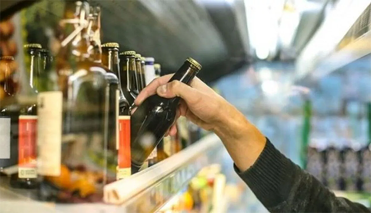 Tekel Bayileri Platformu Başkanı Aybaş, zamlı alkol fiyatlarını paylaştı