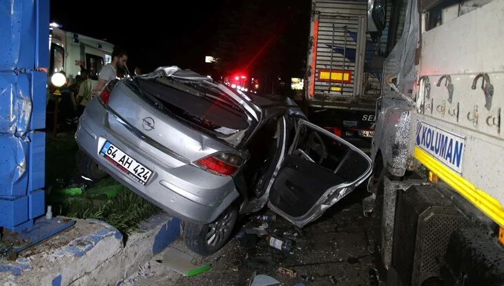 Uşak’ta feci kaza: 2 üniversiteli hayatını kaybetti