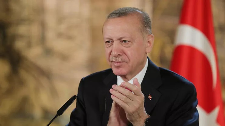 Erdoğan’dan Avrupa Şampiyonu Anadolu Efes’e tebrik