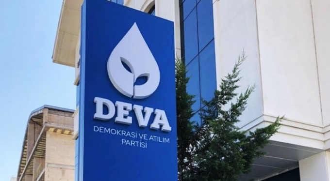 DEVA Bursa’da flaş gelişme… Bir ilçe başkanı daha istifa etti!