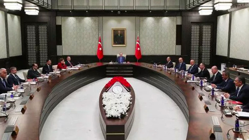 Kabine toplanıyor: Gündemde yeni yapılandırma paketi var