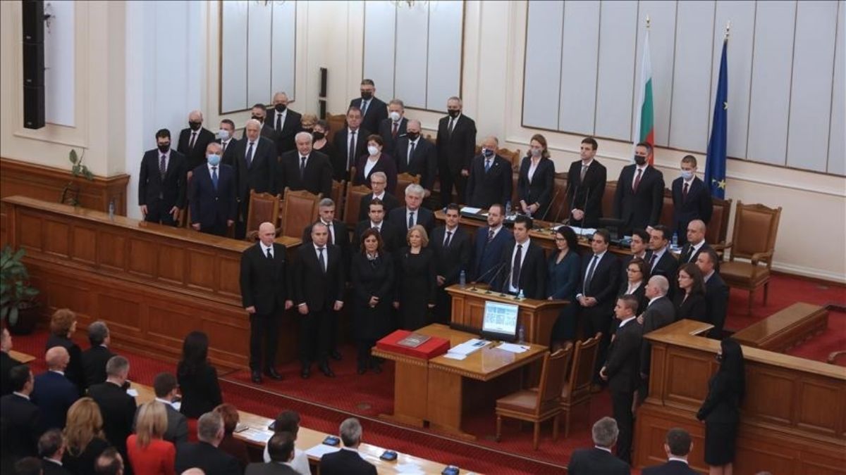 Bulgaristan’da koalisyon hükümeti düştü