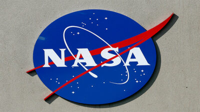 NASA’dan bir ilk: Özel uzay limanından roket fırlatılacak