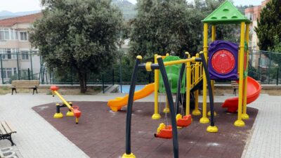 Mudanya’daki parklar yenileniyor