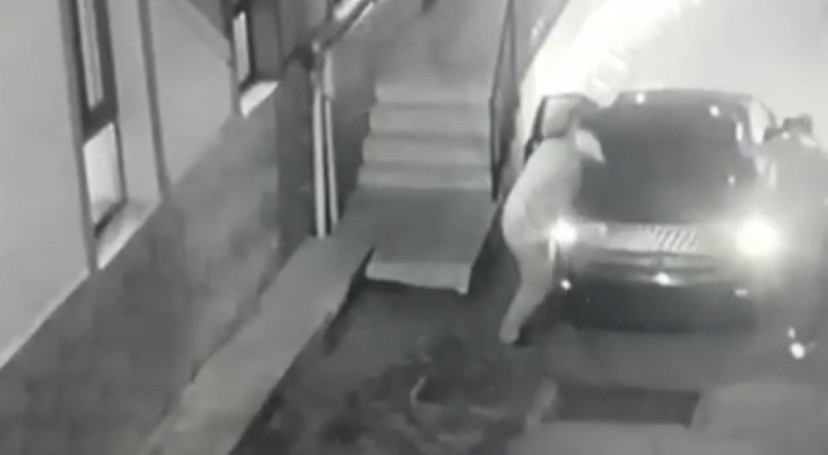Bursa’da bir garip mazgal hırsızlığı kamerada