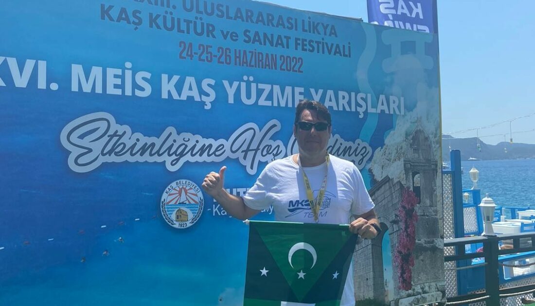 Bursalı belediye başkan yardımcısı Yunan adasından Türkiye’ye yüzerek geçti