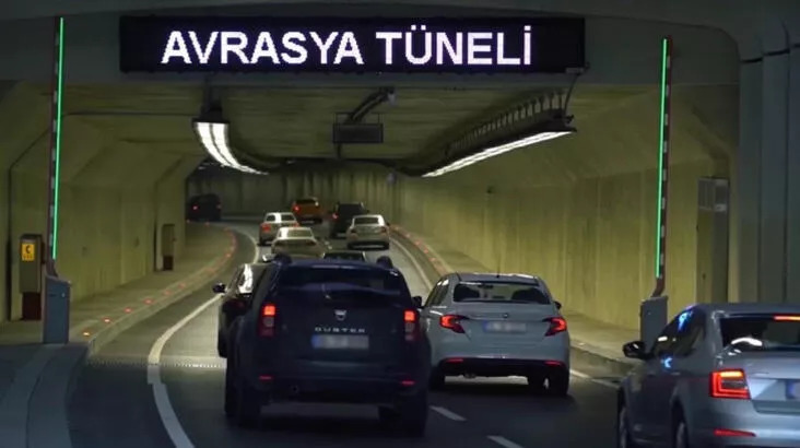 Bakan Karaismailoğlu: Avrasya Tüneli’ni 21 bin motosikletli kullandı
