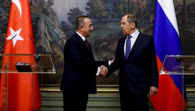Lavrov’dan Türkiye’ye kritik ziyaret