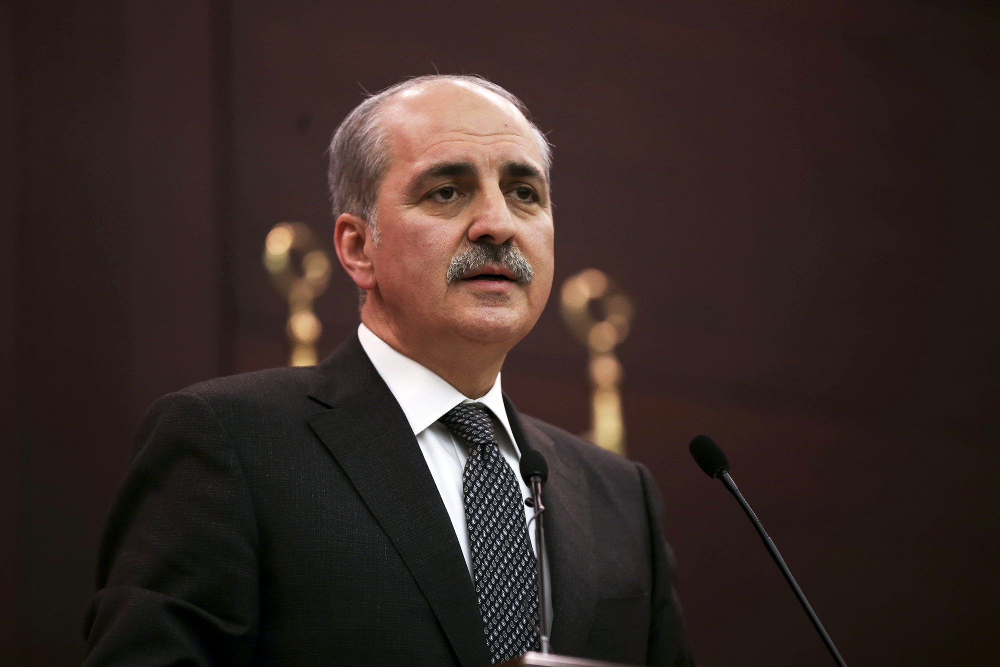 Numan Kurtulmuş’tan EYT açıklaması! Bu yıl sonu…