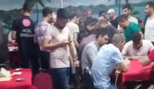 Bursa’da akılalmaz olay… Sara krizine aldırmadan oyuna devam ettiler!