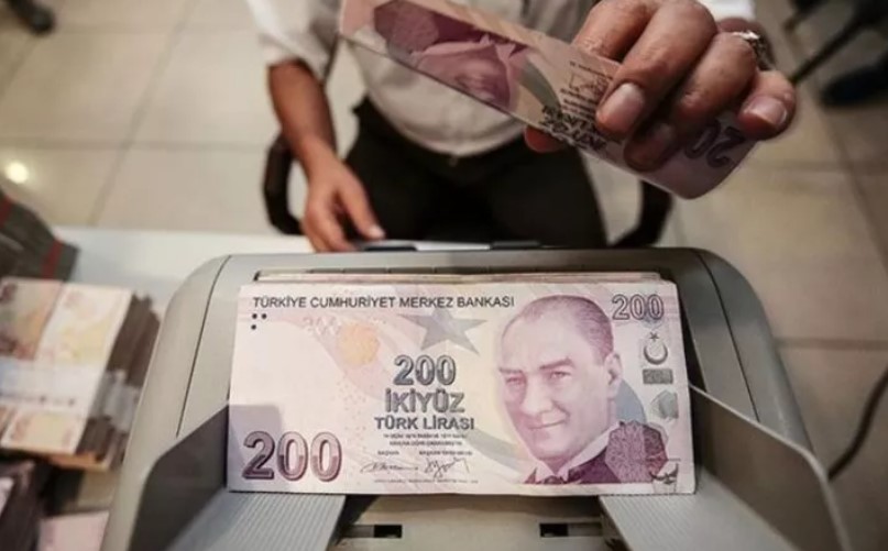 Yeni kredi paketine başvurular başladı