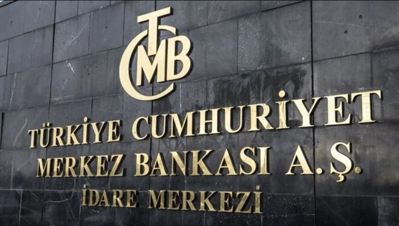 Yıl sonu dolar tahmini yükseldi