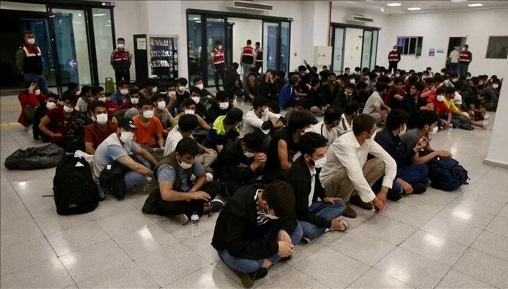 İstanbul’da son bir haftada 6 bin 686 düzensiz göçmen yakalandı