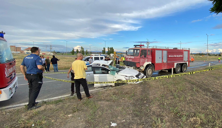 Yozgat’ta itfaiye aracı, otomobile çarptı: 3 ölü