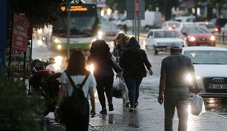 Bursa’da sağanak etkili oldu