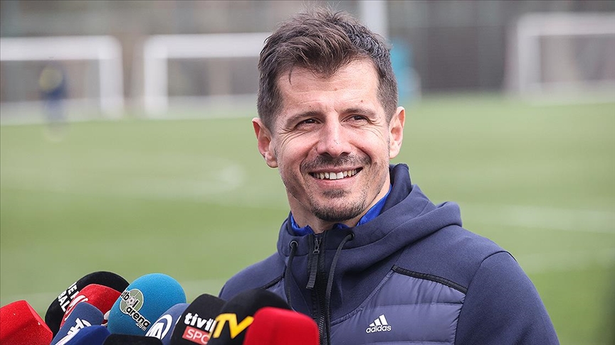 Emre Belözoğlu’ndan transfer açıklaması!
