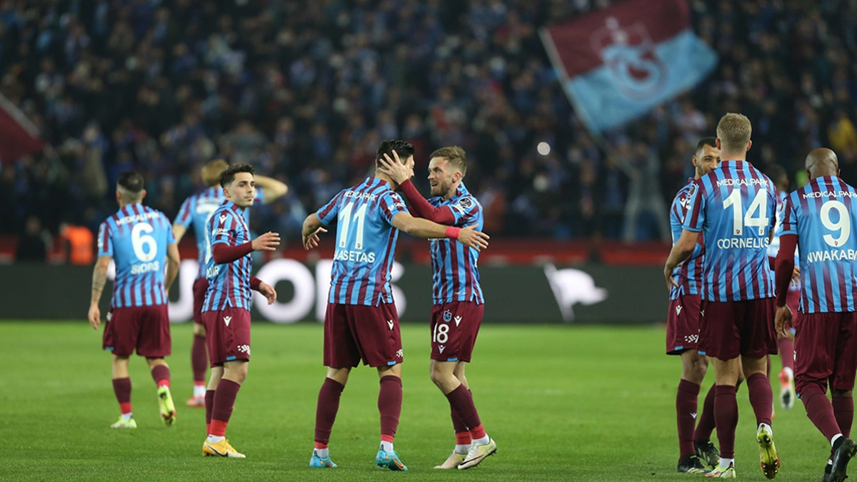 Trabzonspor, Süper Kupayı 3. kez müzesine getirmek istiyor