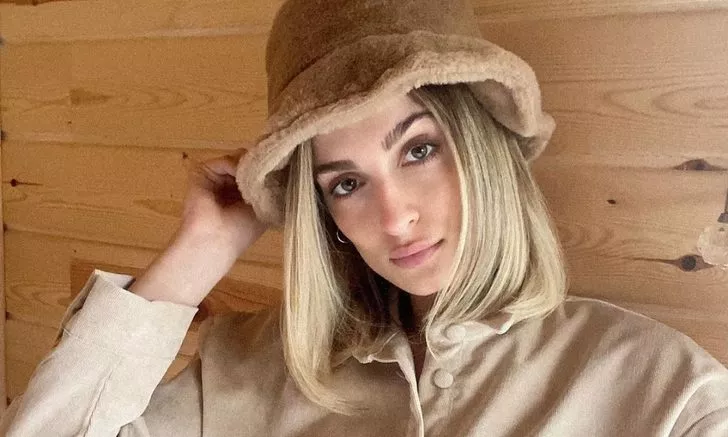 Survivor Yağmur Banda’dan minili poz