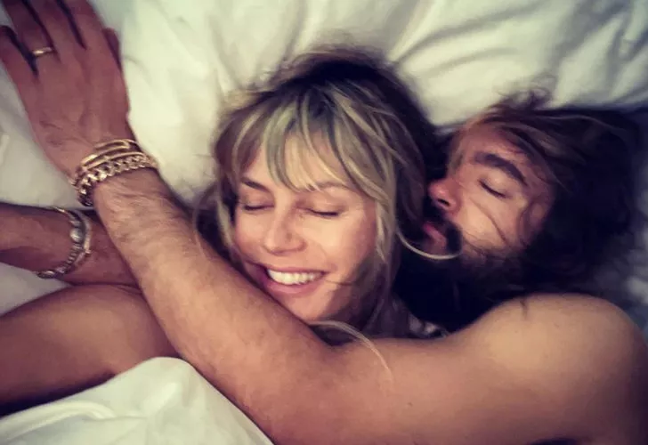 Heidi Klum kocasına soyundu!
