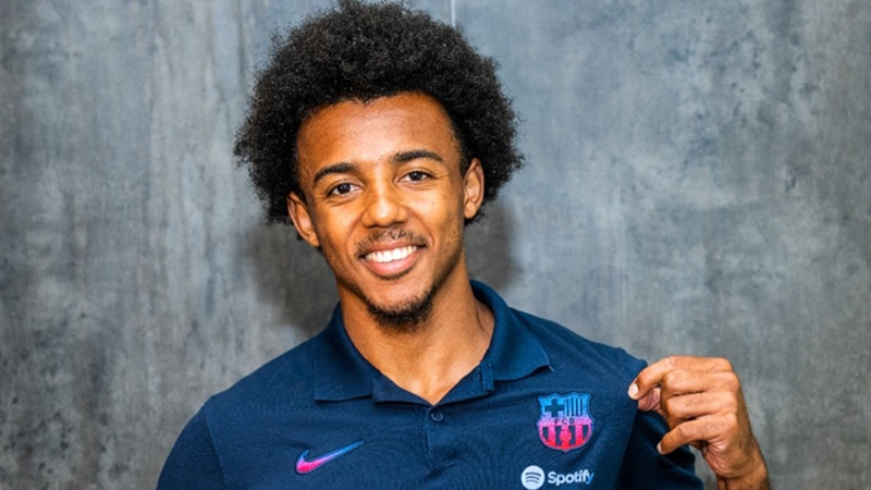Barcelona, Kounde’yi transfer etti: