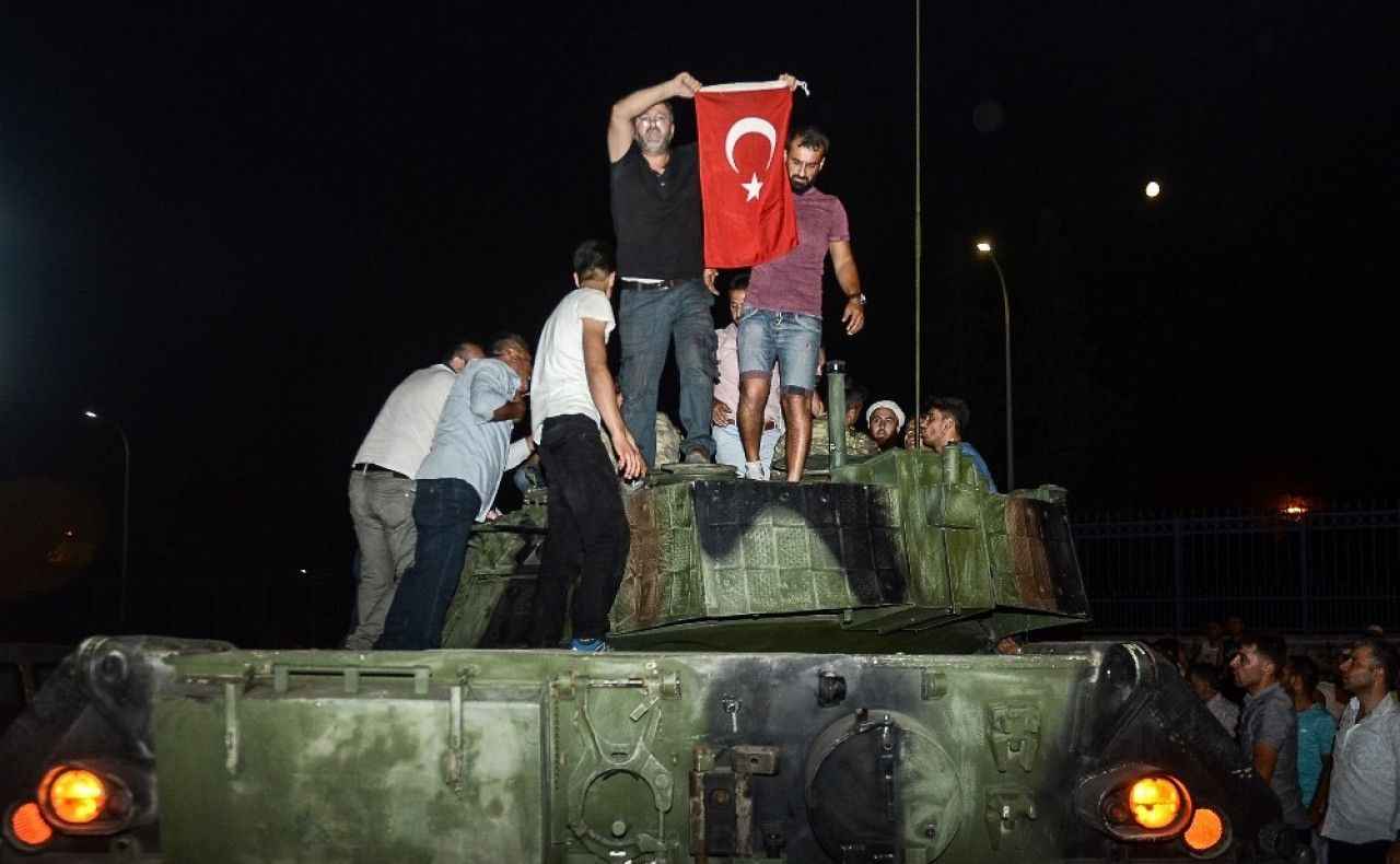 Unutulmayan fotoğraflarla 15 Temmuz... - Norm Haber