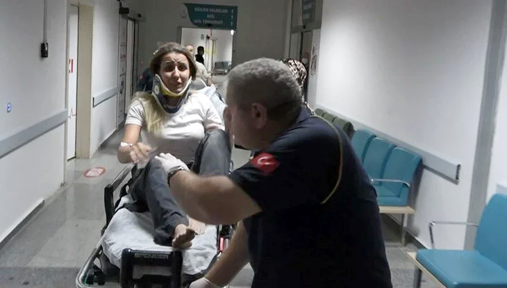 Kendi acısını unutup ‘Kızımın durumu nasıl?’ diye sordu, kimse cevap veremedi