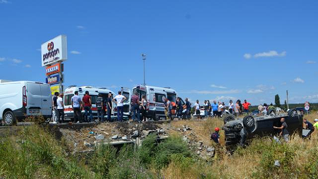 Balıkesir’de trafik kazası: 5 yaralı