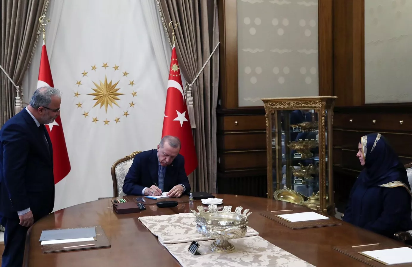 Cumhurbaşkanı Erdoğan, Türkiye Diyanet Vakfına kurban bağışında bulundu