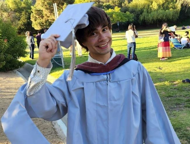 Eurovision şampiyonu Alexander Rybak’ın mezuniyet sevinci