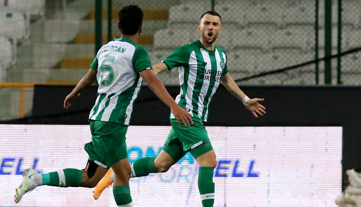 Konyaspor tur kapısını araladı