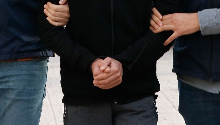 Doktoru tehdit eden hasta yakınına gözaltı